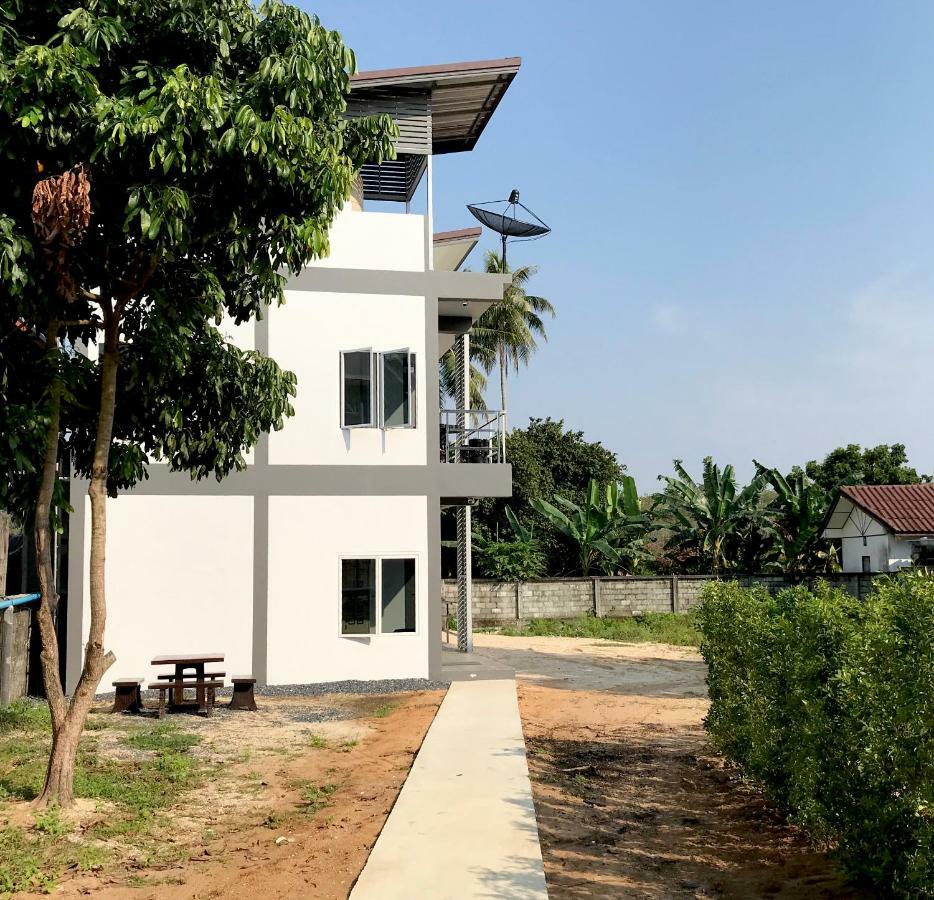 Airport Pearl Residence Nai Yang Beach Exterior foto